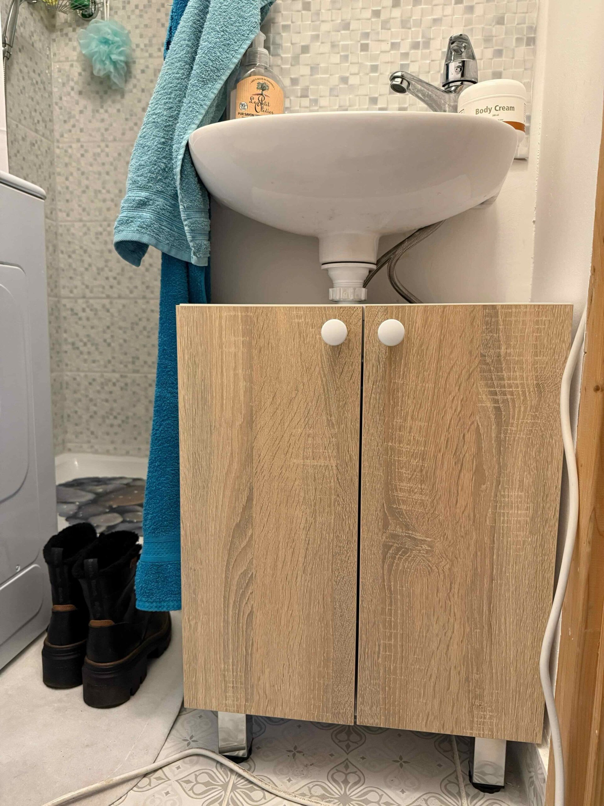 Modern konyha egyedi bútor
